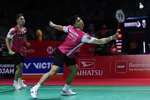 Sabar Karyaman Gutama/Moh Reza Pahlevi Isfahani (Djarum Badminton)