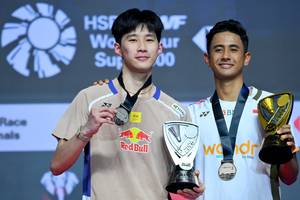 Panitchapon Teeraratsakul & Alwi Farhan (Djarum Badminton) Panitchapon Teeraratsakul & Alwi Farhan (Djarum Badminton)