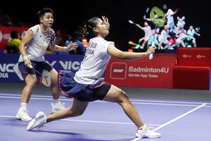 Apriyani Rahayu/Febi Setianingrum (Djarum Badminton/Edward Luhukay)