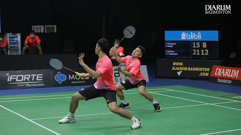 Ganda putra Indonesia, Daniel Marthin/Leo Rolly Carnando gagal menghadang serangan. Ganda putra Indonesia, Daniel Marthin/Leo Rolly Carnando gagal menghadang serangan.