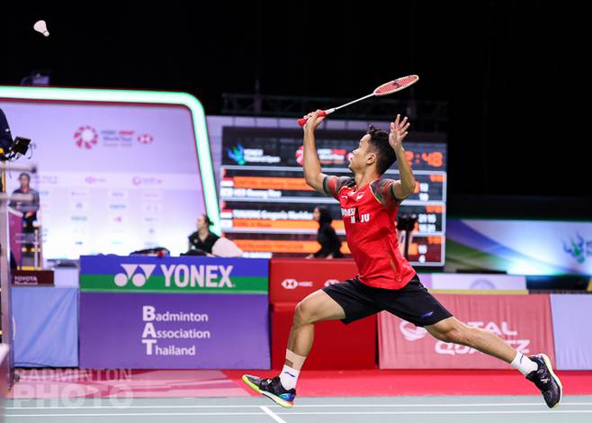 Tunggal putra Indonesia, Anthony Sinisuka Ginting harus terhenti di babak semifinal. (Copyright: Badmintonphoto | Courtesy of BWF) Tunggal putra Indonesia, Anthony Sinisuka Ginting harus terhenti di babak semifinal. (Copyright: Badmintonphoto | Courtesy of BWF)