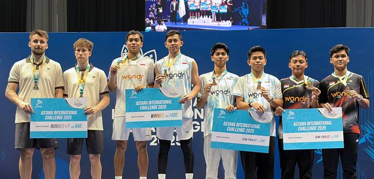 Podium ganda putra pada Astana International Challenge 2025 (Humas PP PBSI)