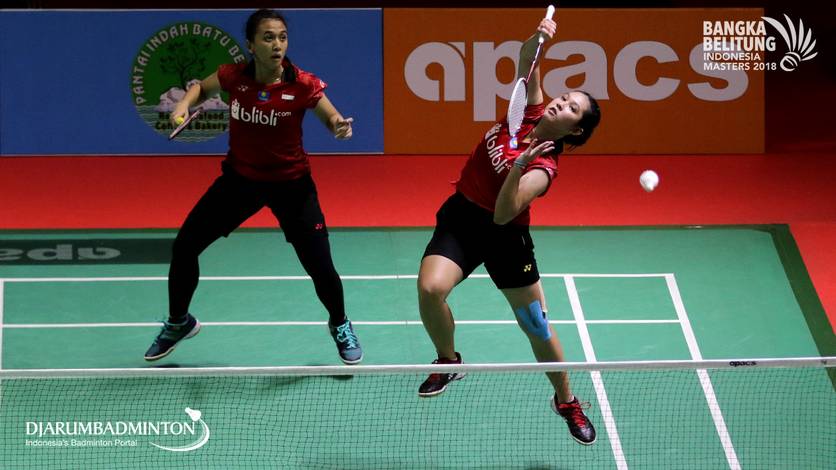 Ribka Sugiarto/Febriana Dwipuji Kusuma (Indonesia) melepaskan serangan. Ribka Sugiarto/Febriana Dwipuji Kusuma (Indonesia) melepaskan serangan.