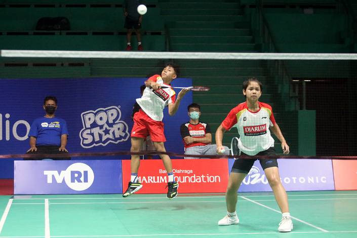 Faza Iwadh Kurnia Ramdhan/Jane Maira Faiza (Djarum Badminton) Faza Iwadh Kurnia Ramdhan/Jane Maira Faiza (Djarum Badminton)