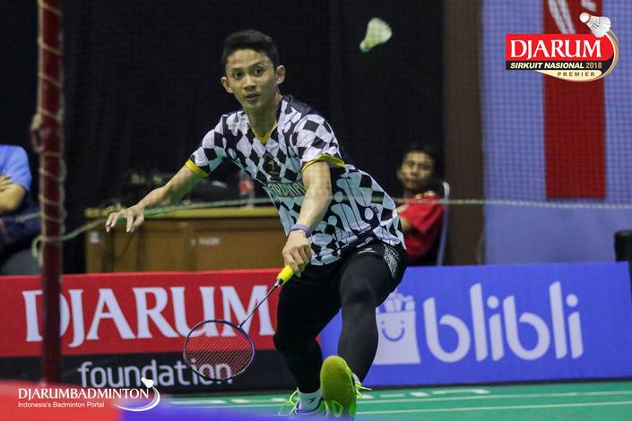 Abdul Kadir Zailani (Mutiara Cardina) menyambut pengembalian. Abdul Kadir Zailani (Mutiara Cardina) menyambut pengembalian.