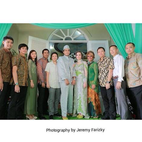 Sunting Michelle Harminc, Tontowi Ahmad Akhiri Masa Lajang Sunting Michelle Harminc, Tontowi Ahmad Akhiri Masa Lajang
