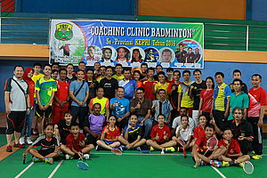 Para Peserta Coaching Clinic Badminton Riau 2016