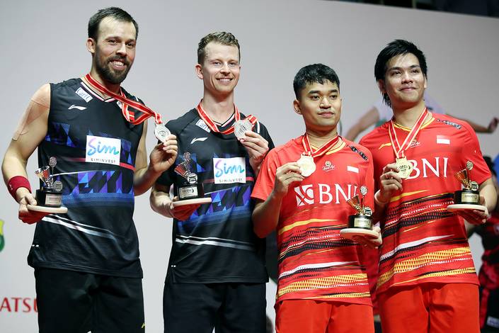 Kim Astrup/Anders Skaarup Rasmuss & Leo Rolly Carnando/Daniel Marthin (Djarum Badminton/Edward Luhukay)