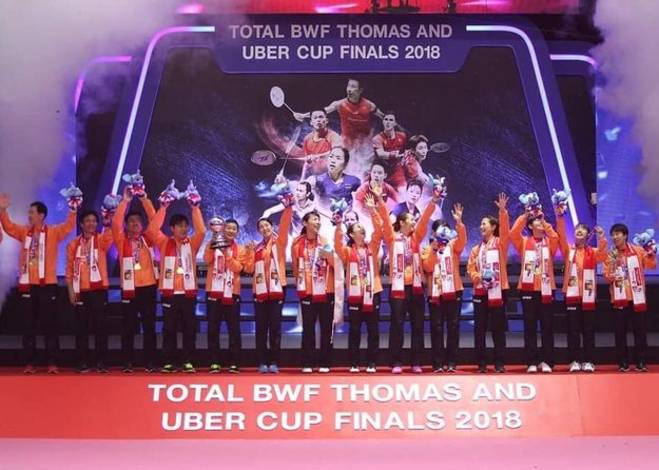 Podium Juara Tim Uber Jepang. Podium Juara Tim Uber Jepang.